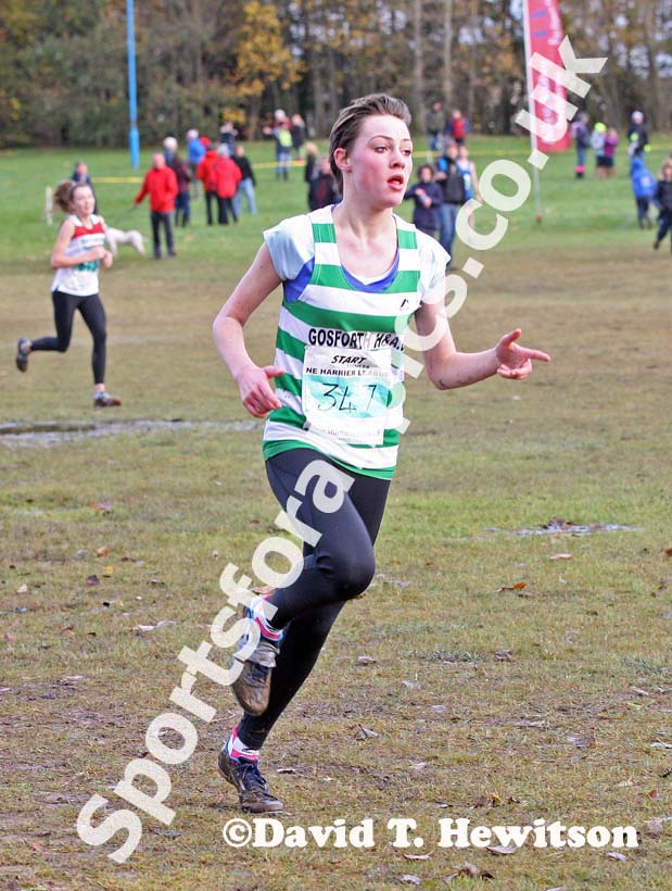 Under-15 girls winner NEHL, Jarrow. David T. Hewitson/Sports for All Pics